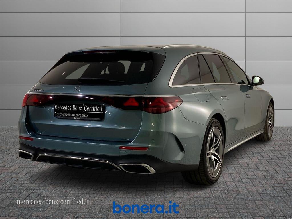 Mercedes Classe E 300 300 e Plug-In-Hybrid AMG Line Premium Plus 9G-Tronic