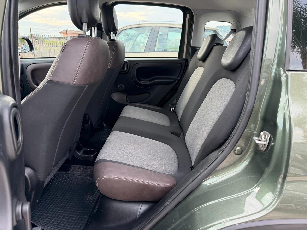 FIAT PANDA CROSS ANNO 2018 1.2 BENZINA 69 CV