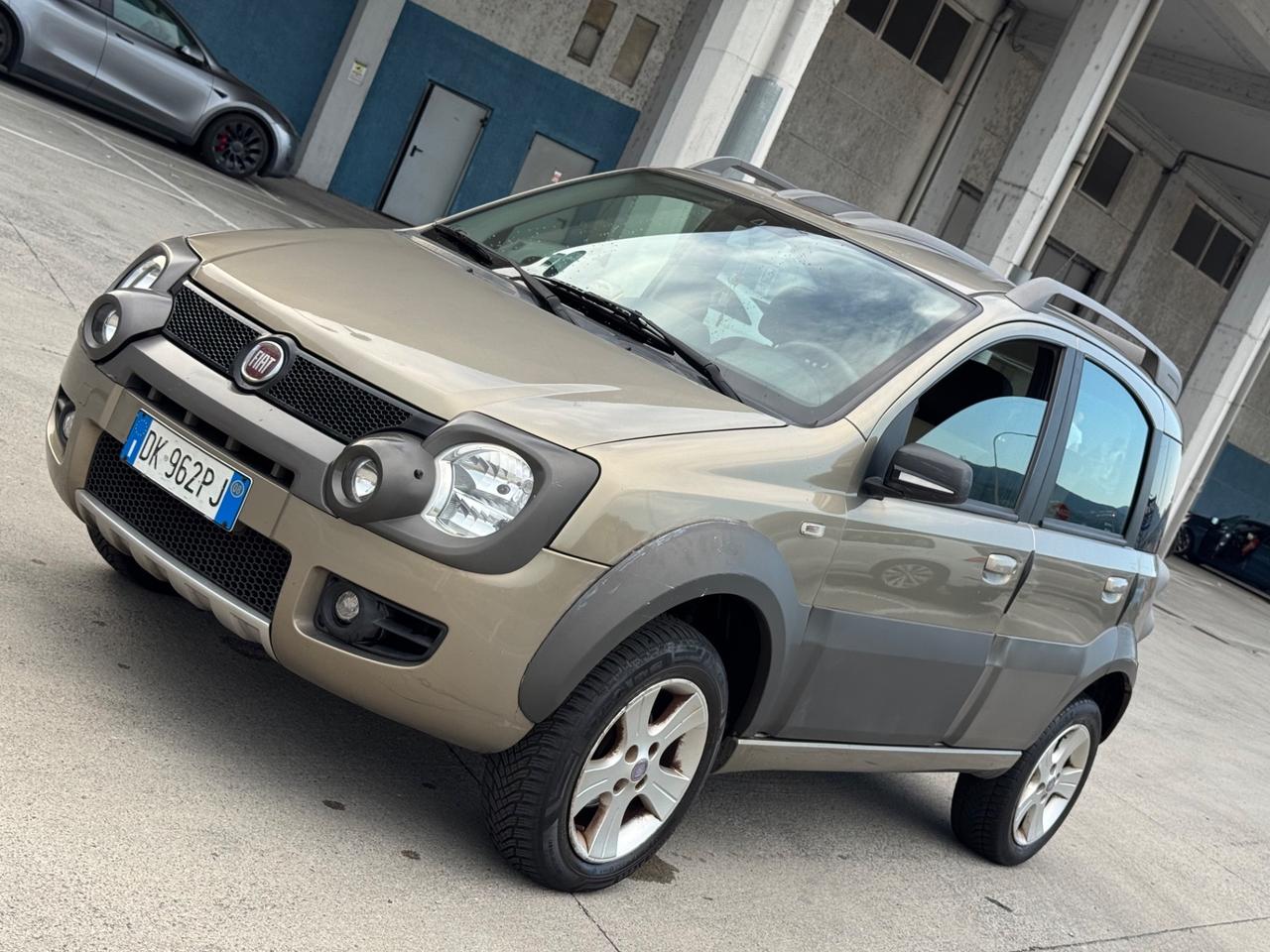 Fiat Panda 1.3 MJT 16V 4x4 cross pronta consegna