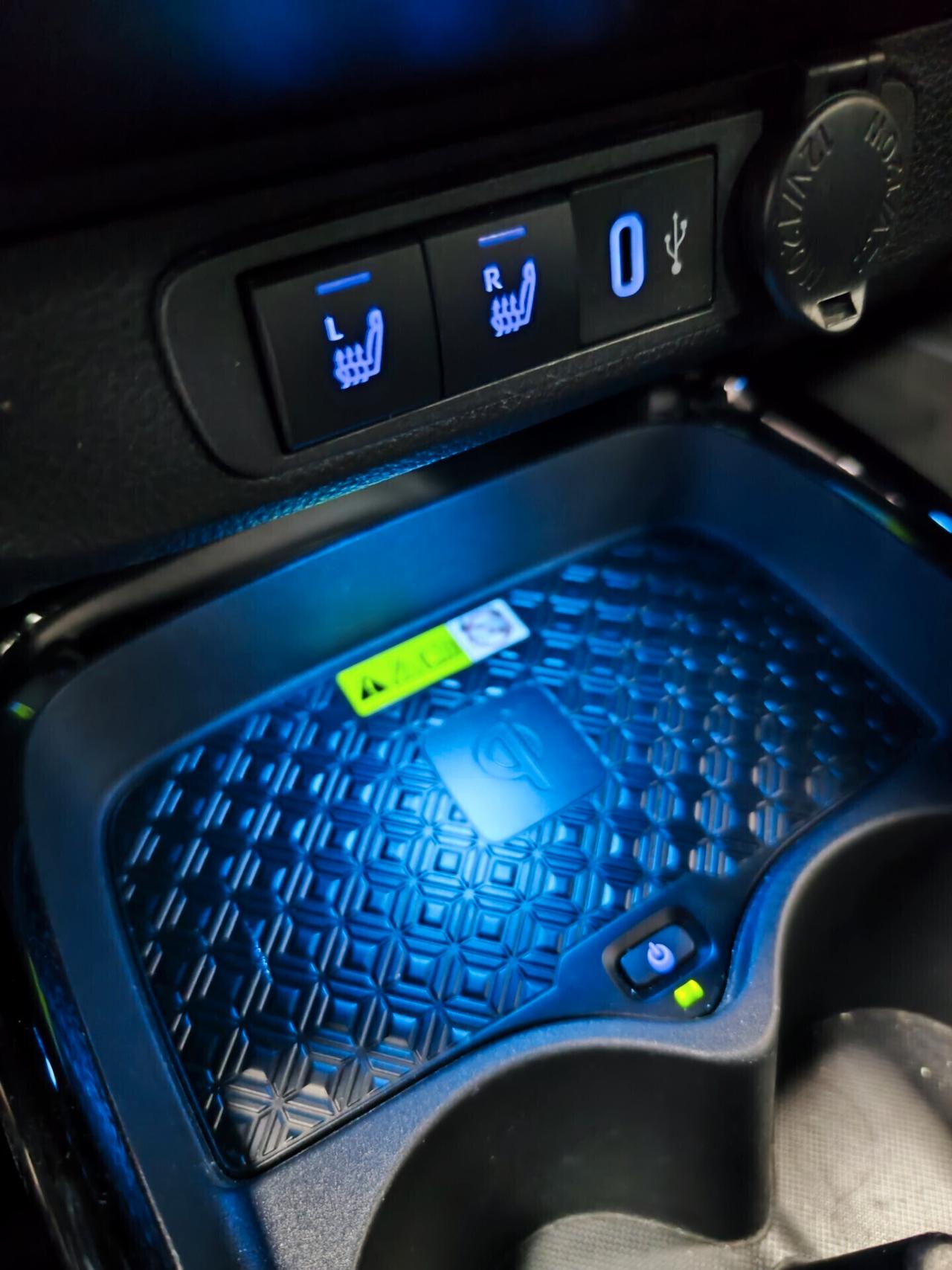 Toyota Aygo X 1.0 72 CV 5 porte JBL Special Edition UNICO PROPRIETARIO