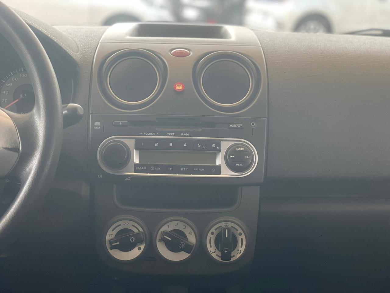 Mitsubishi Colt 1.1 12V 5p.GPL Special Action Model