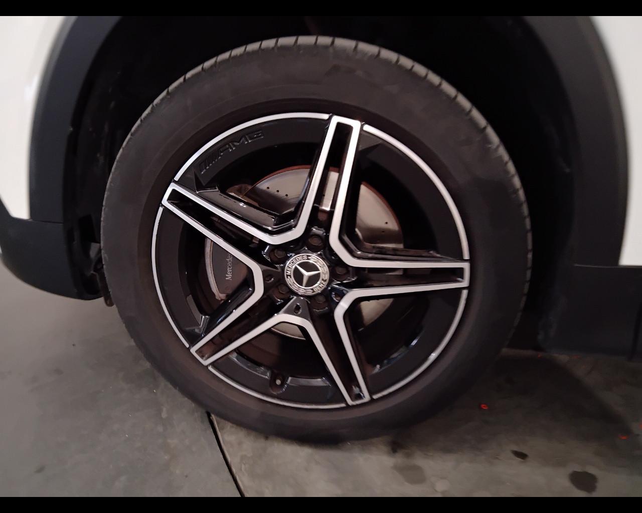 Mercedes-Benz GLB - X247 2019 - GLB 200 d Premium auto