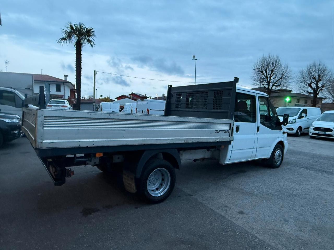 FORD TRANSIT 7 POSTI CASSONE FISSO MOTORE 3.2 TDCI 200 CV