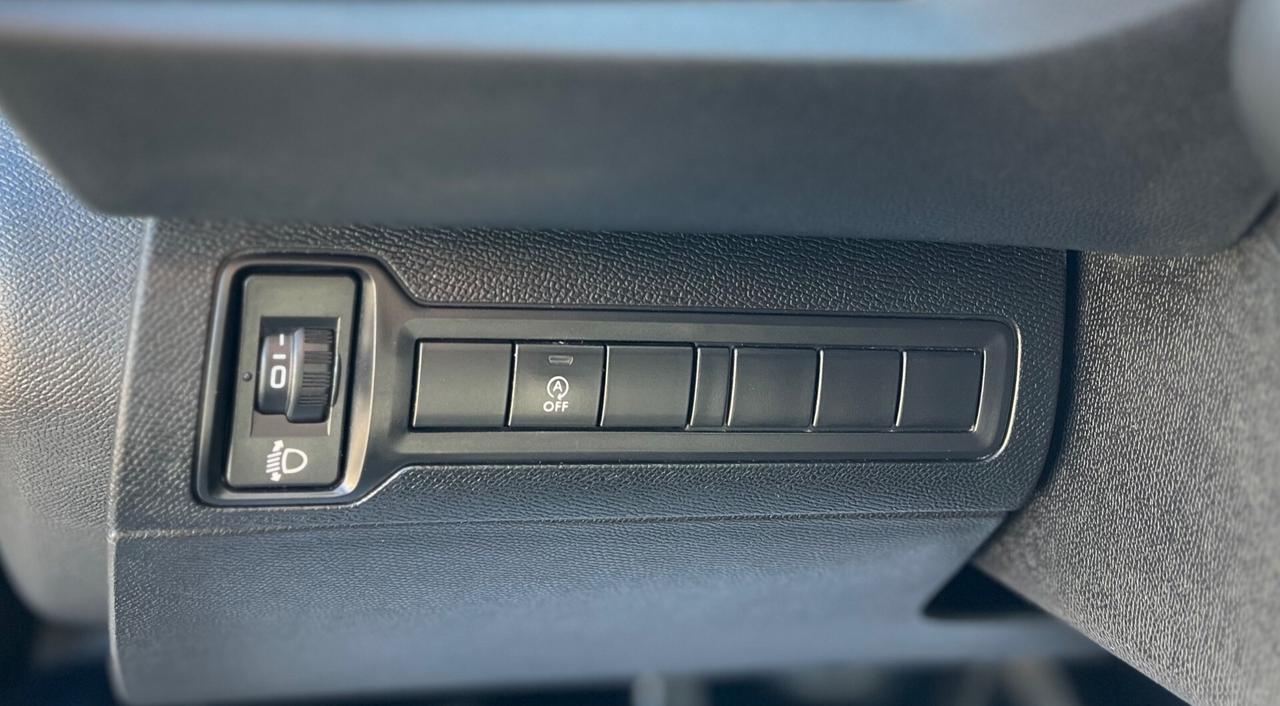 Peugeot 308 BlueHDi 100 NEOPATENTATI Business