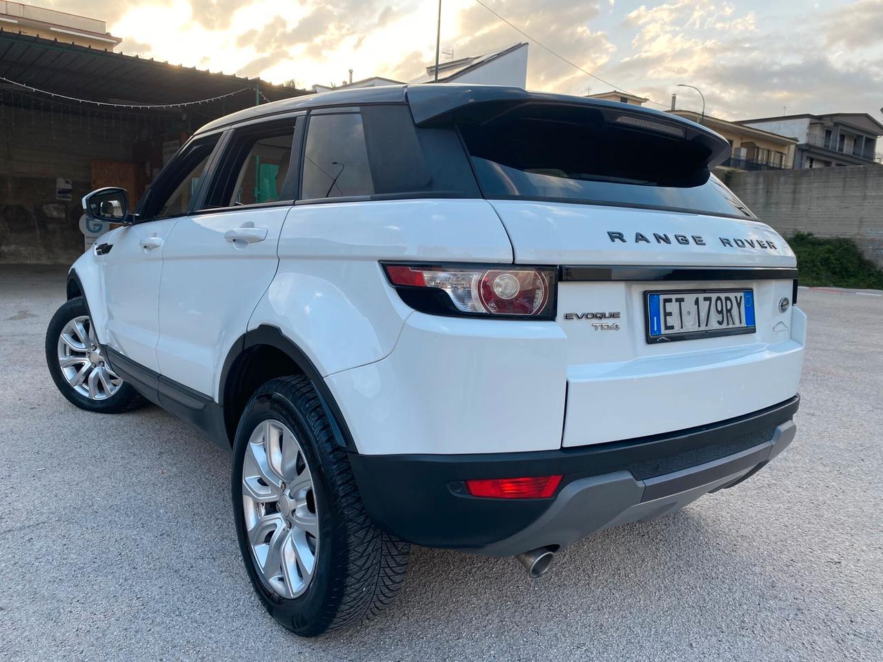 Land Rover Range Rover Evoque 2.2 diesel 150cv automatica full nuova 2014