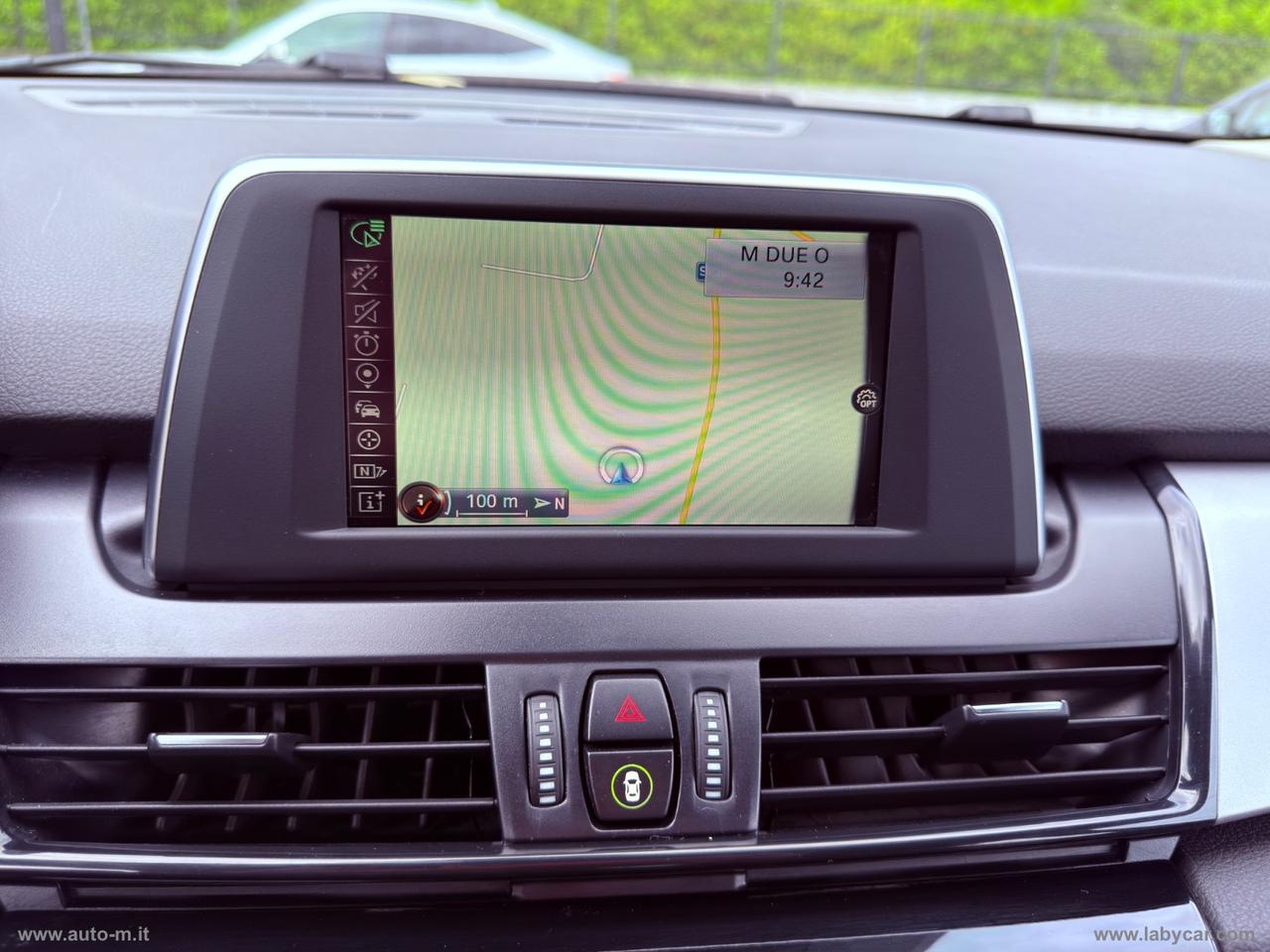 BMW 216d Active Tourer Advantage