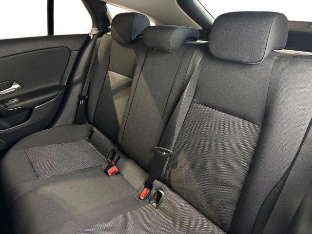 MERCEDES-BENZ CLA 200 d Automatic Shooting Brake Executive