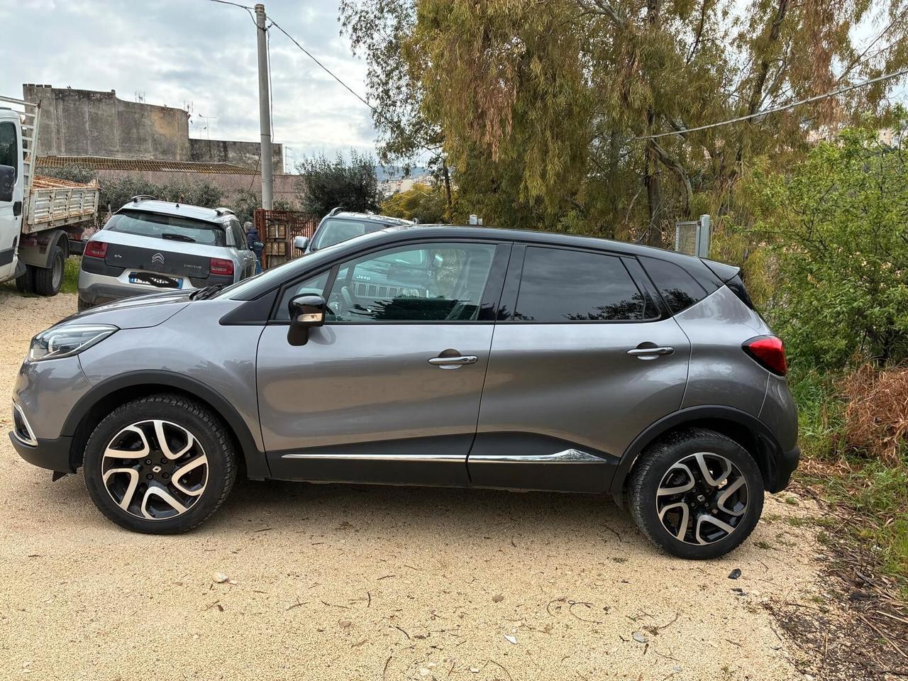 Renault Captur dCi 8V 90 CV EDC Start&Stop Energy Intens