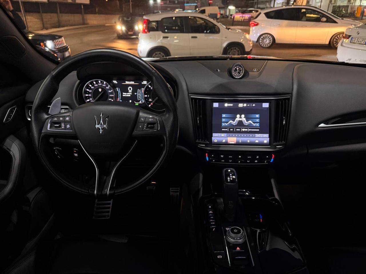Maserati Levante V6 3.0 250cv Diesel Q4 Gransport
