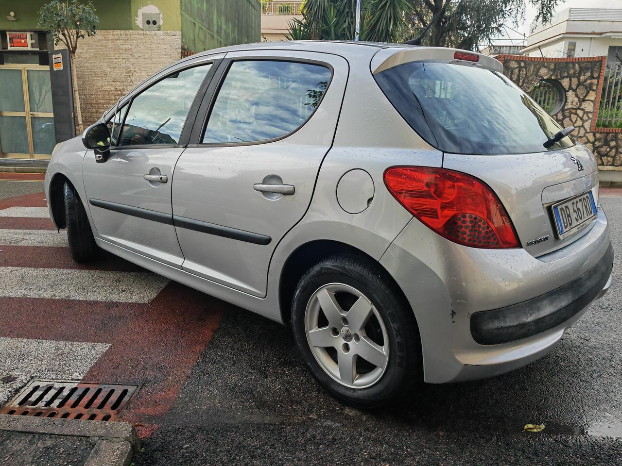 PEUGEOT 207 1.4 BENZINA METANO CV88 KW65 XS