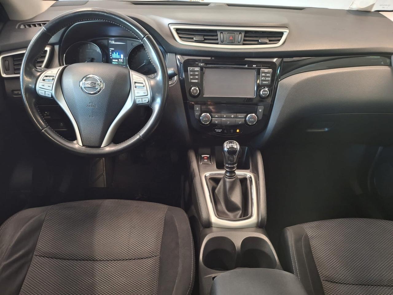 Nissan Qashqai 1.5 dci Tekna 110cv E6