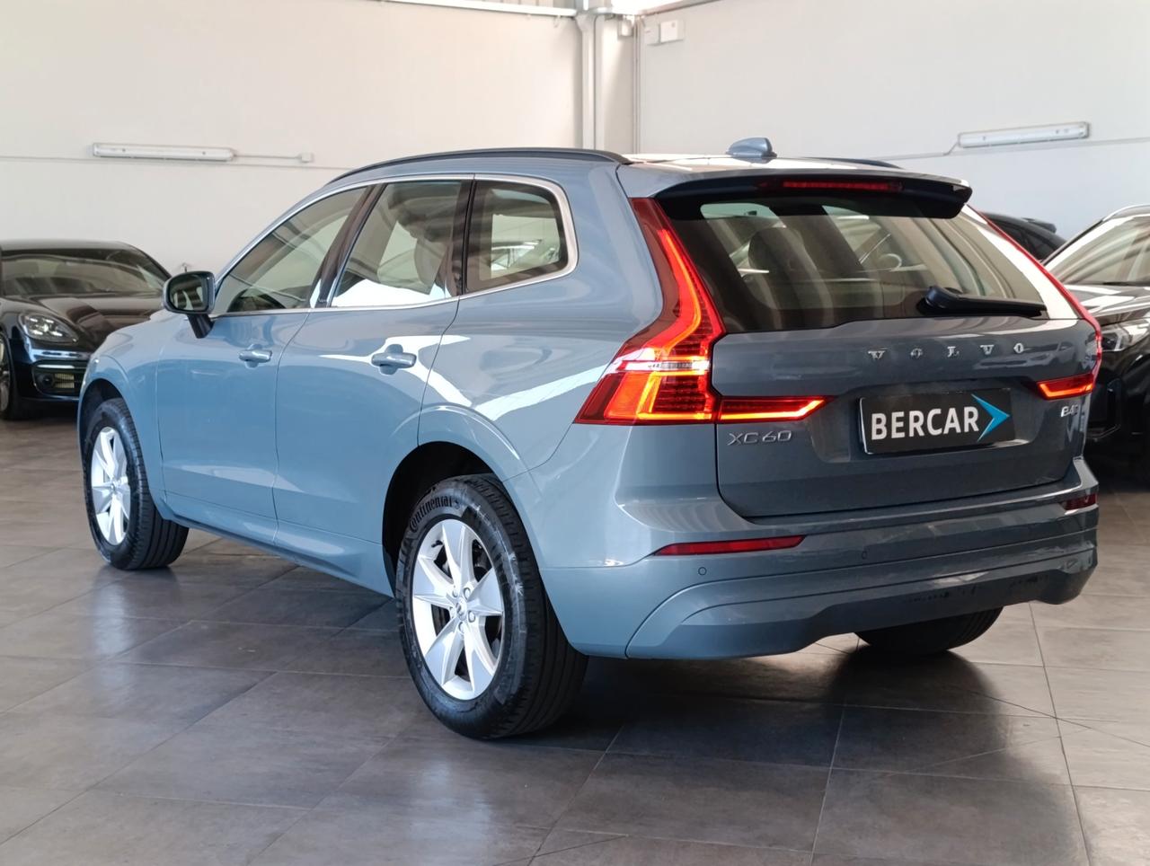 Volvo XC60 2.0 b4 Core awd auto