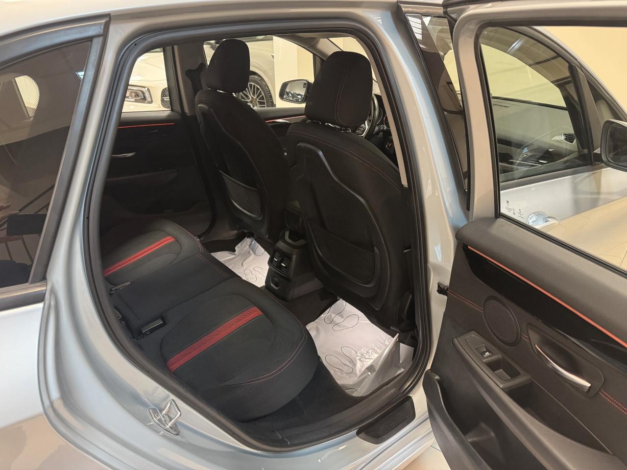 Bmw 2er Active Tourer 220d xDrive Sport aut.