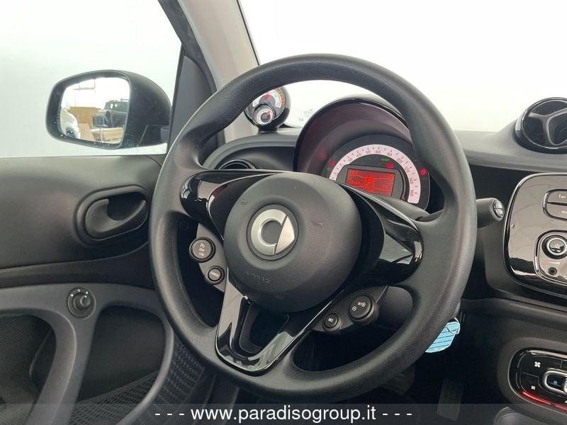 smart fortwo III 2020 Cabrio Cabrio eq Pure 22kW
