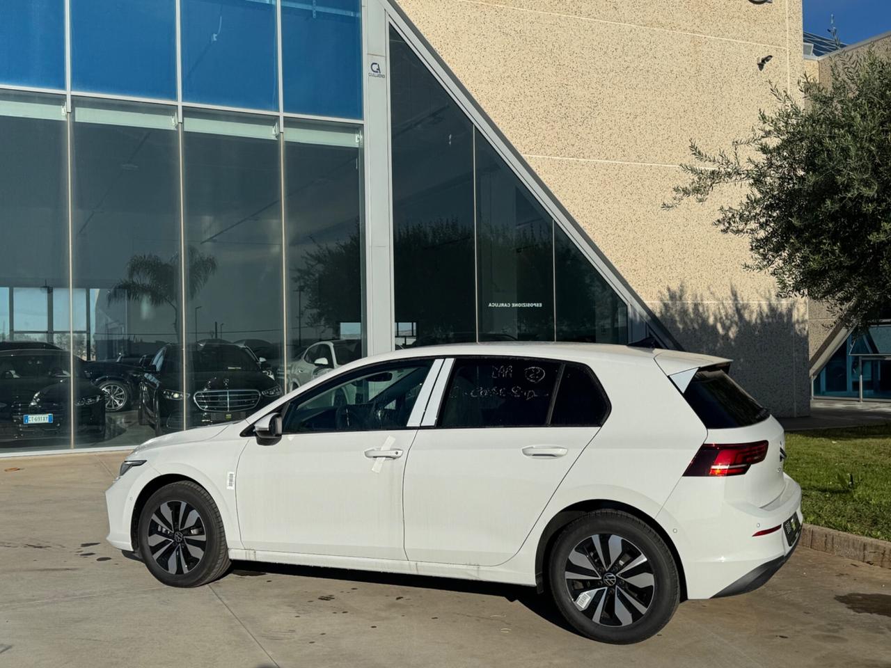 Volkswagen Golf 1.5 tsi 115cv possibilità noleggio no scoring