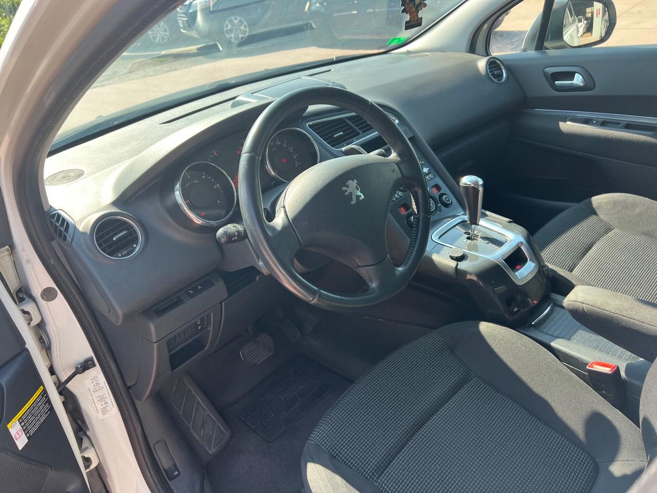 Peugeot 5008 1.6 e-HDi 112CV Stop&Start cambio robotizzato Active
