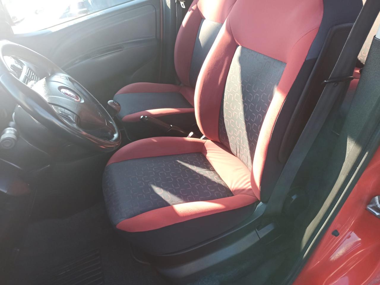 5 POSTI FINANZIABILE fiat DOBLO adatto a NEOPATENTATI permute 1600 mjet