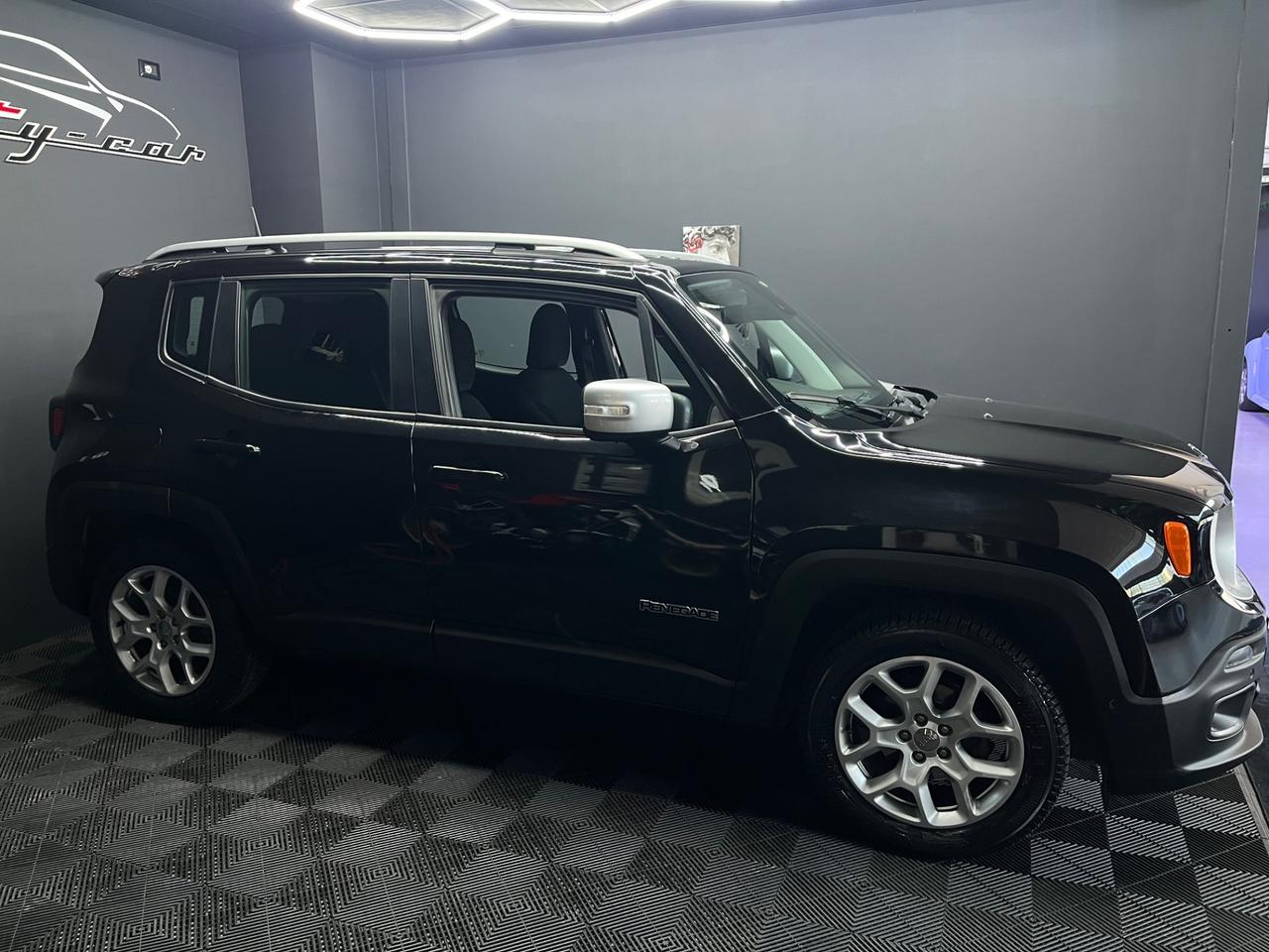 JEEP Renegade 1.6 M-Jet 120 CV (2018) – Nera