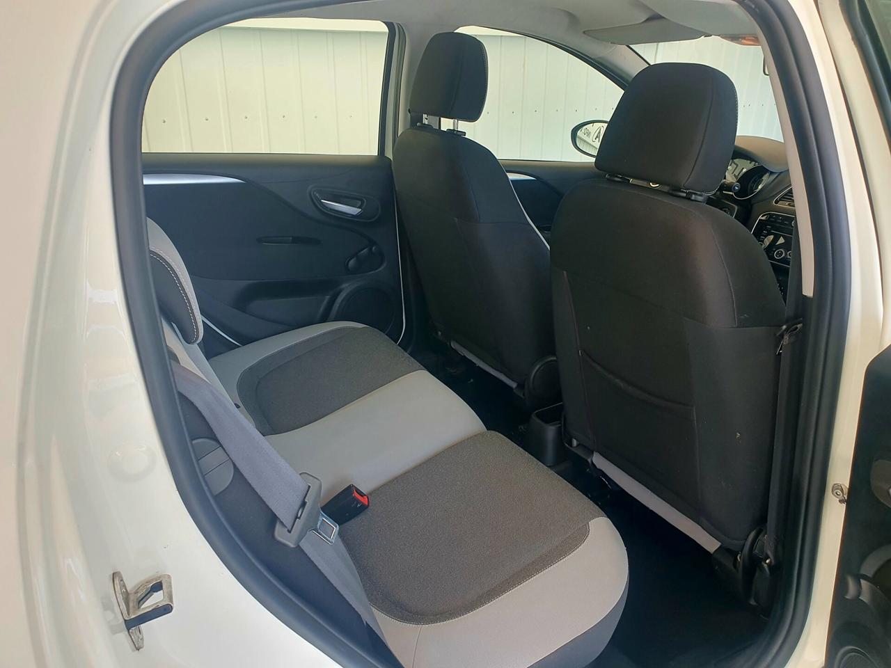 Fiat Punto 1.2 BENZ - 2012 - KM. 100.000