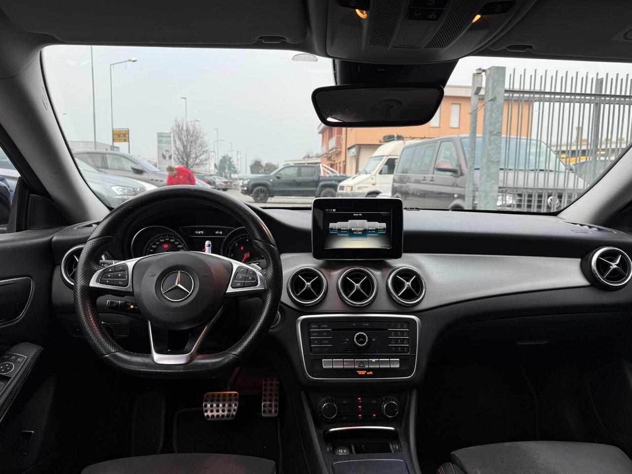 Mercedes-Benz CLA 200 ( Euro 6) Shooting Brake d Premium 4matic