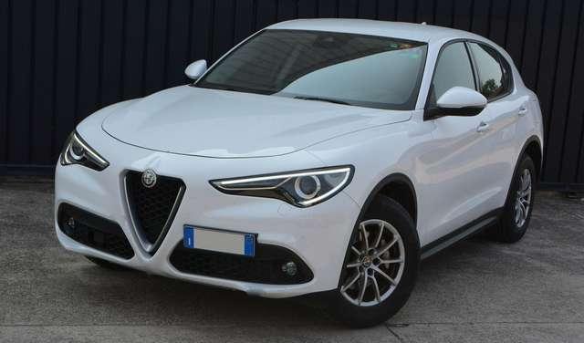 Alfa Romeo Stelvio 2.2 t Business Q4 210cv auto