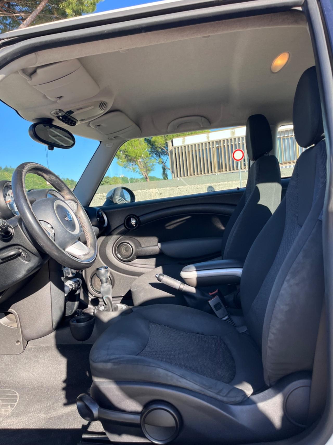 Mini Cooper D 1.6 Diesel 2009 NEOPATENTATI