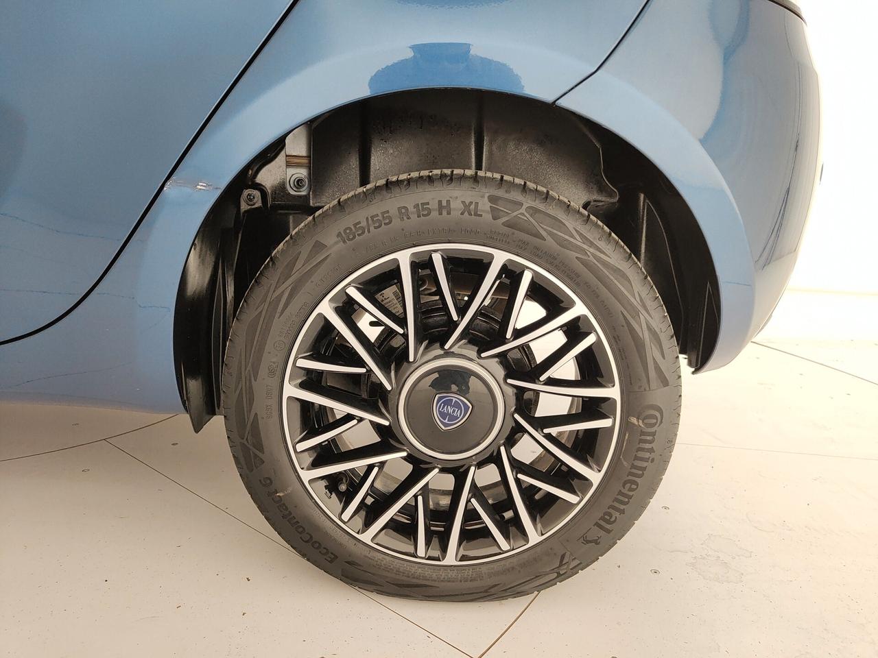 Lancia Ypsilon 1.0 FireFly 5 porte S&S Hybrid Platino