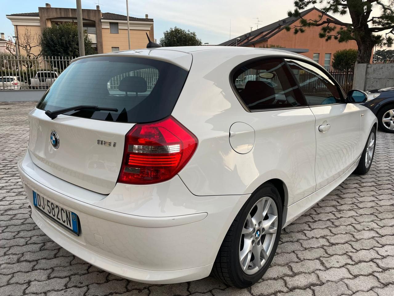 Bmw 118i cat 3 porte Attiva