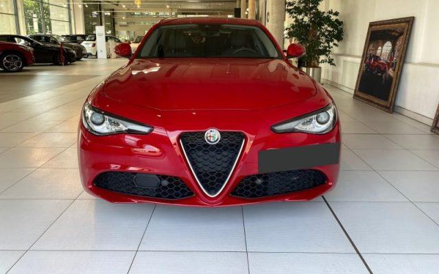 ALFA ROMEO Giulia 2.0 Turbo 200 CV AT8 Super