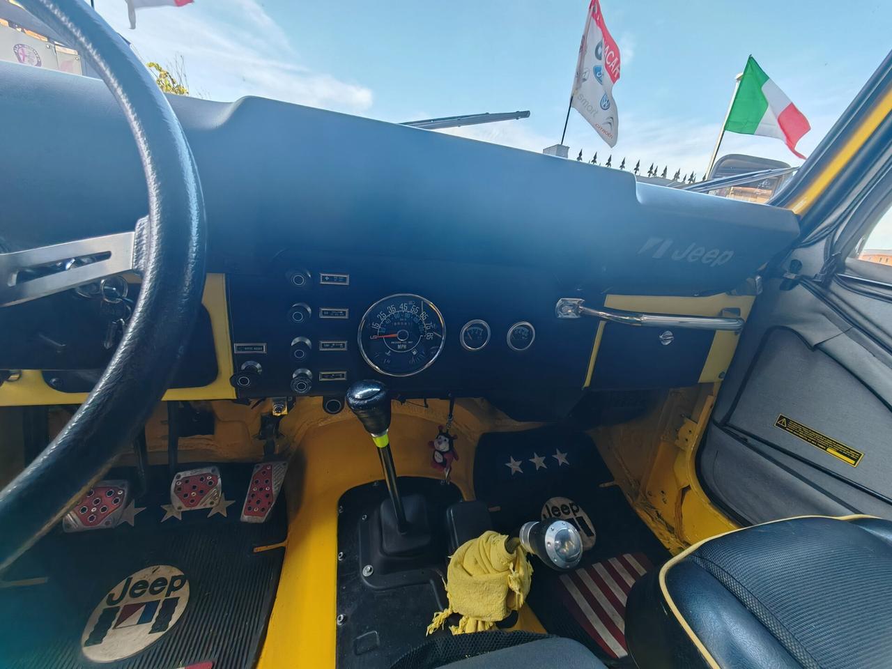 Jeep CJ-7 RENEGADE