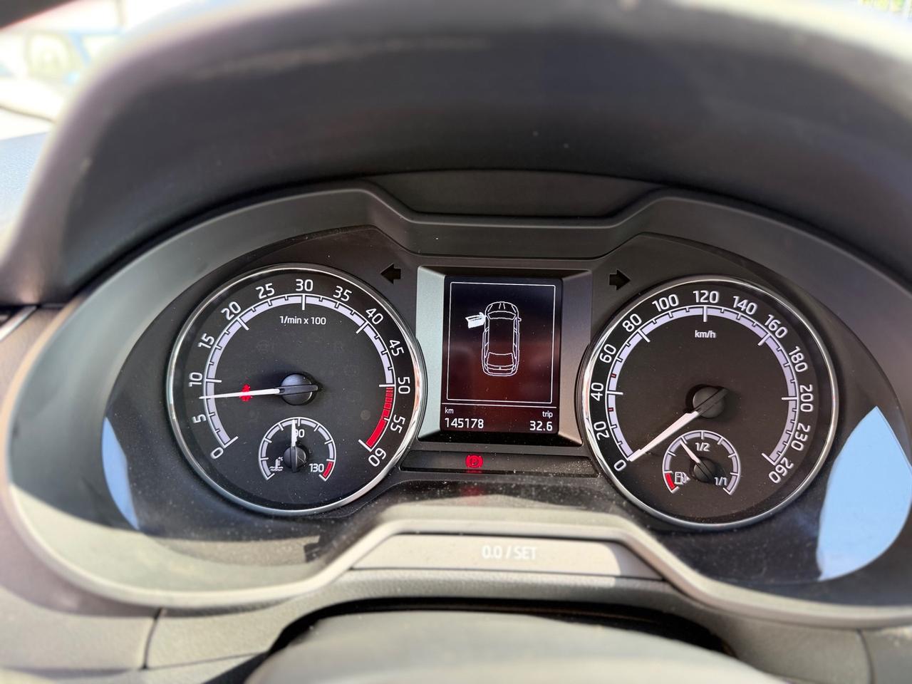 Skoda Octavia 1.6 TDI SCR 115 CV Wagon Executive