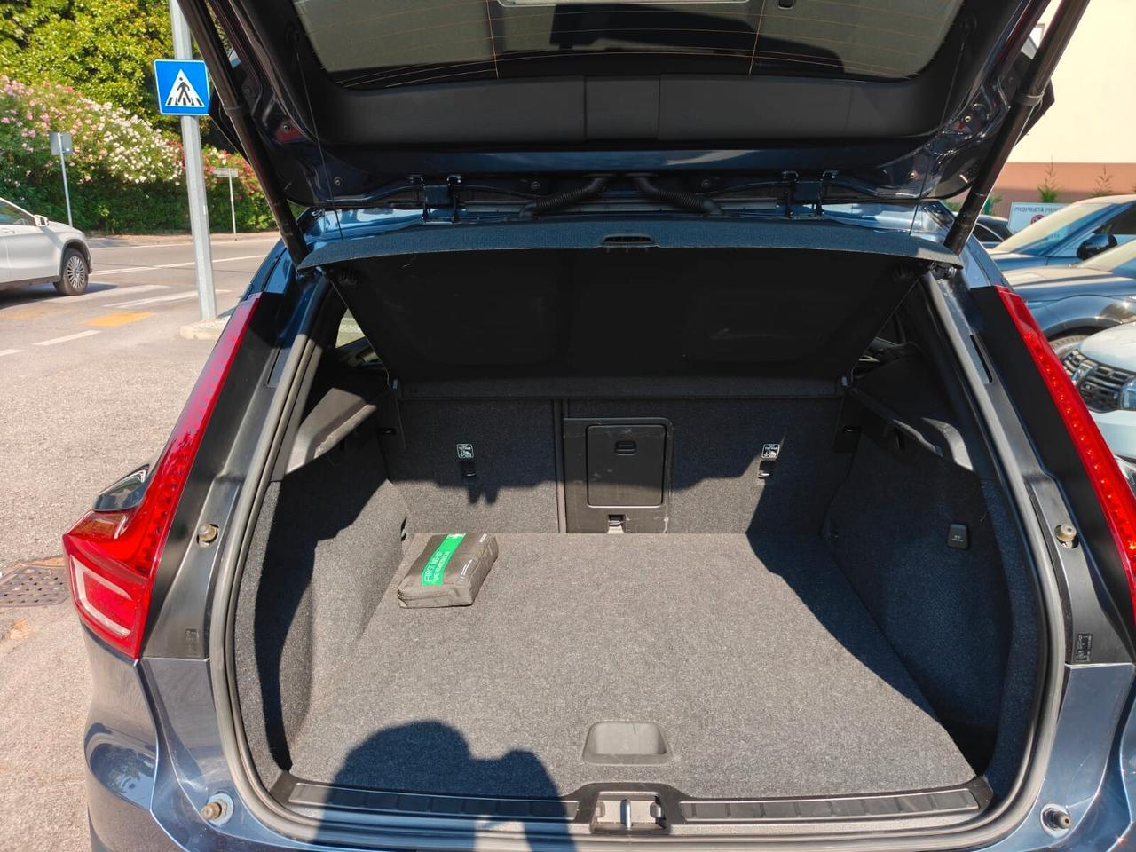 Volvo XC40 T5 Recharge Plug-in Hybrid automatico R-Design