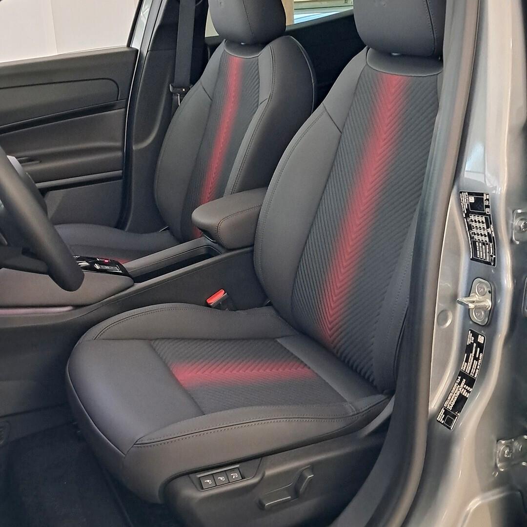 Alfa Romeo Junior 1.2 136 CV Hybrid eDCT6 Speciale tetto Apribile