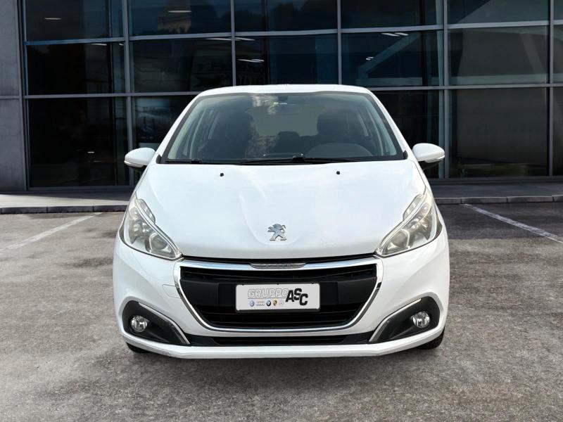 PEUGEOT 208 1.6 DIESEL 75 CV ADATTA NEOPATENTATI