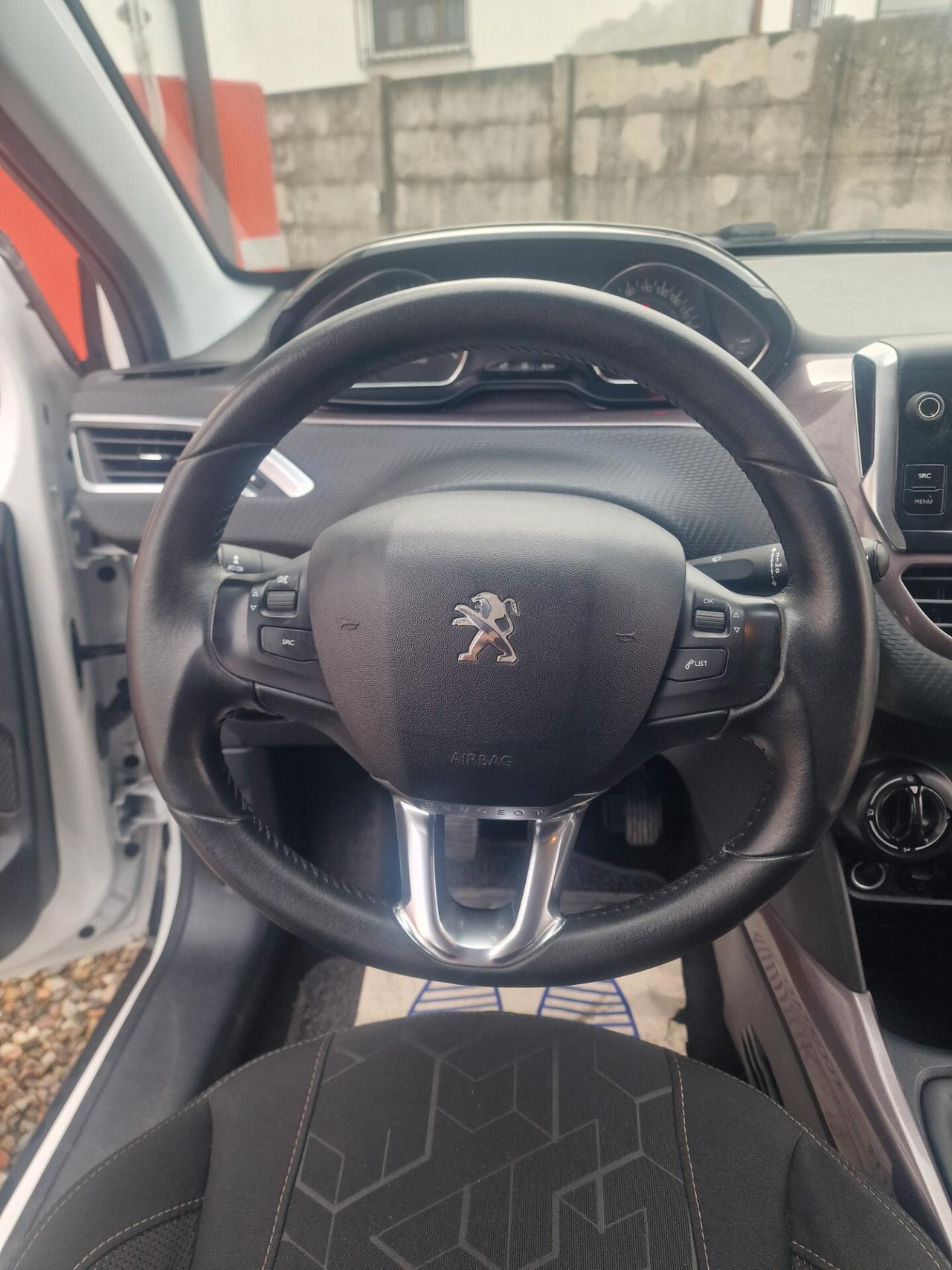 Peugeot 2008 PureTech 82 Active