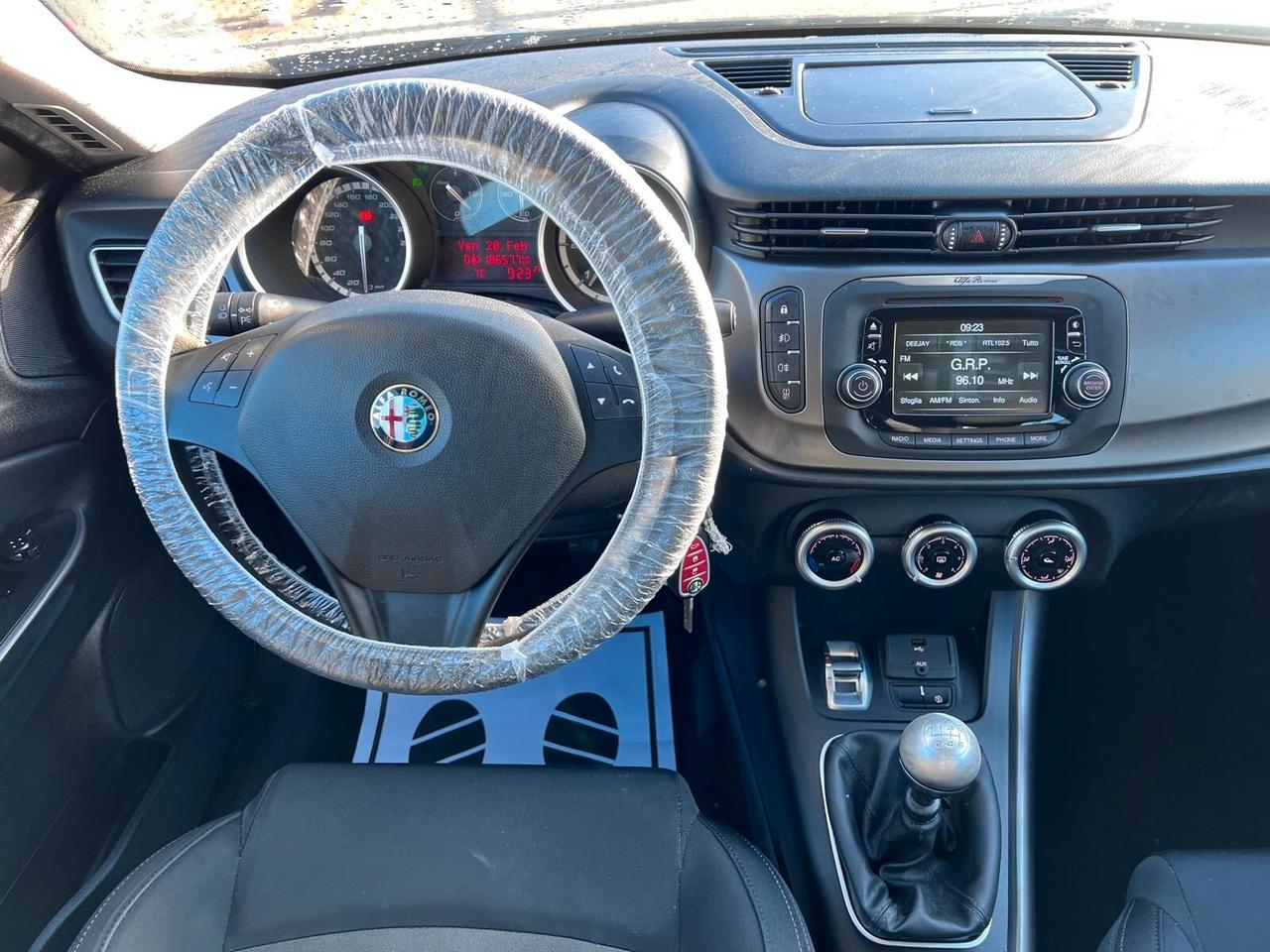 Alfa Romeo Giulietta 1.6 JTDm-2 105 CV Exclusive