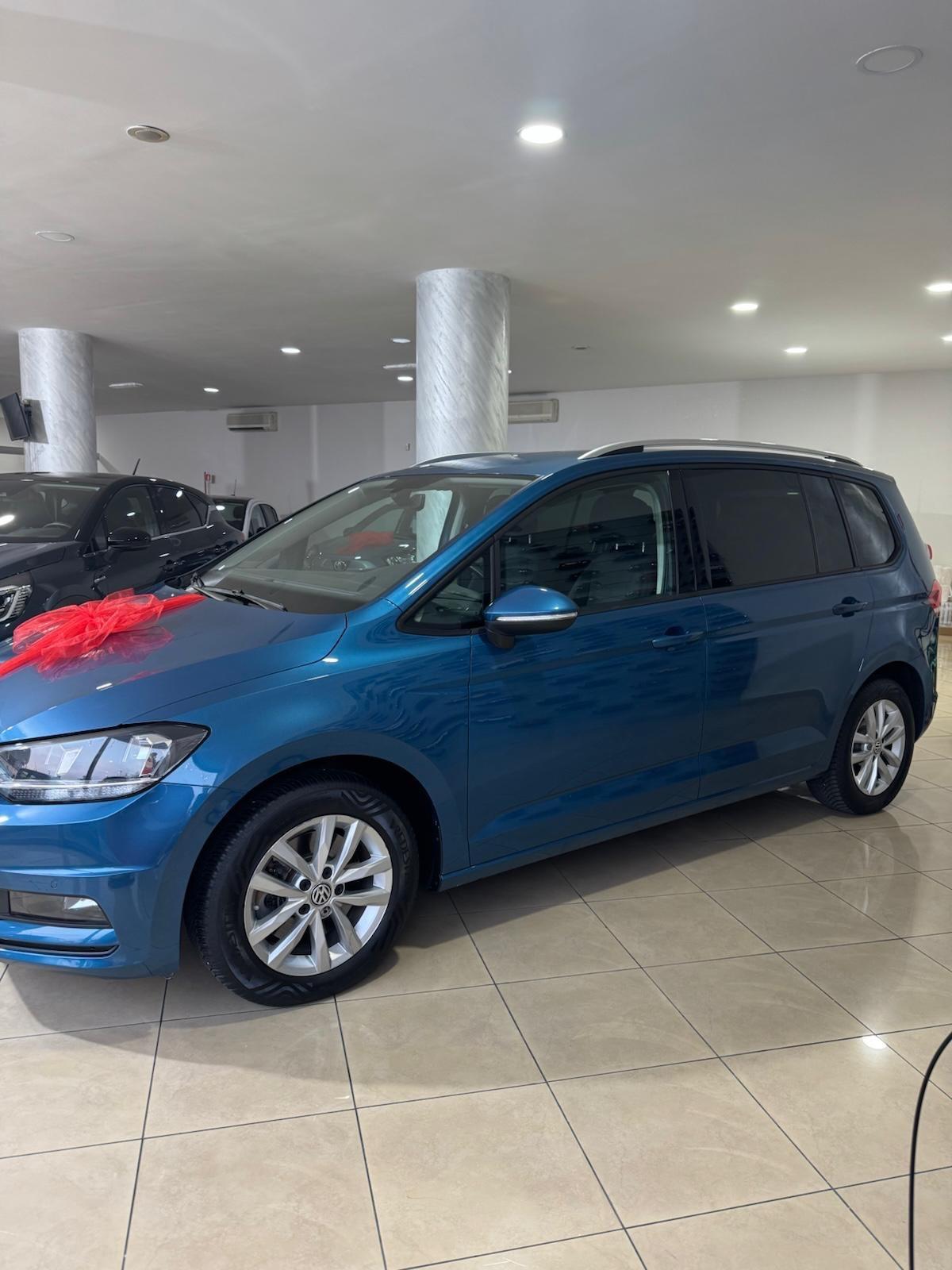 Volkswagen Touran 1.6 TDI 115 CV SCR DSG Highline BlueMotion Tech.