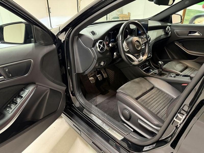 Mercedes-Benz GLA GLA 200 Premium AMG Night Edition