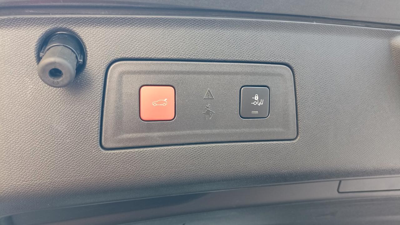 Peugeot 508 BlueHDi 180 Stop&Start EAT8 SW GT Line