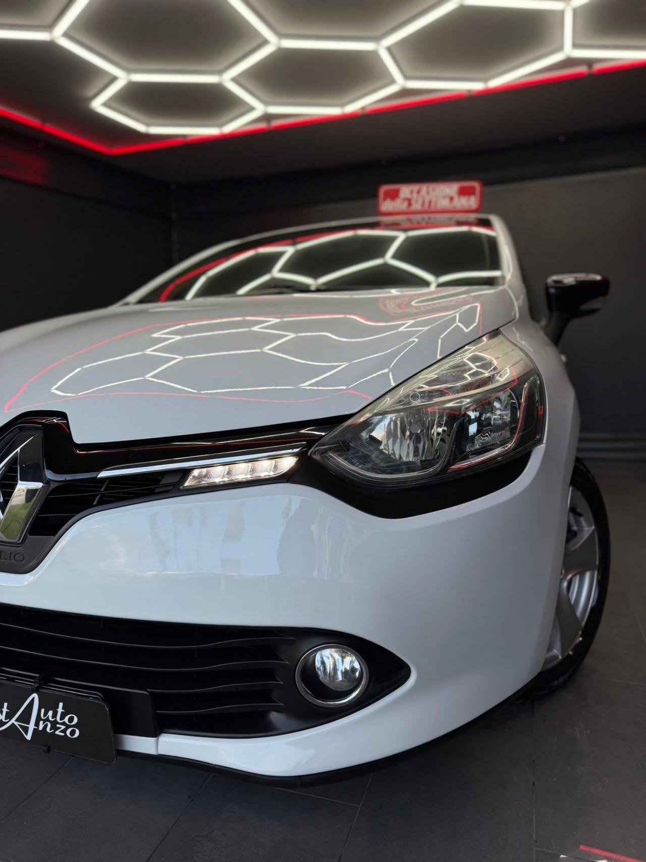 Renault Clio 1.2 Benzina 75CV Intens 2016