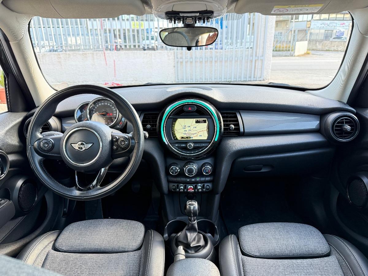 MINI 1.5 COOPER D BOSTON SEVEN 5 Porte; Tetto Apribile Elettricamente;