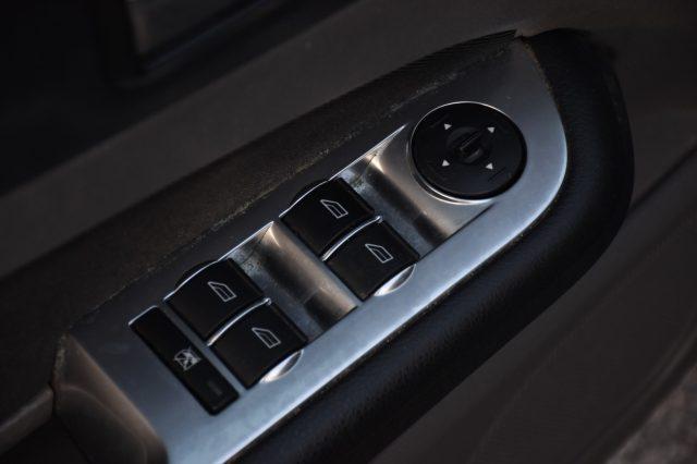 FORD Focus + 2.0 (145CV) SW Bz.- GPL !AUTO IN CONTO VENDITA!