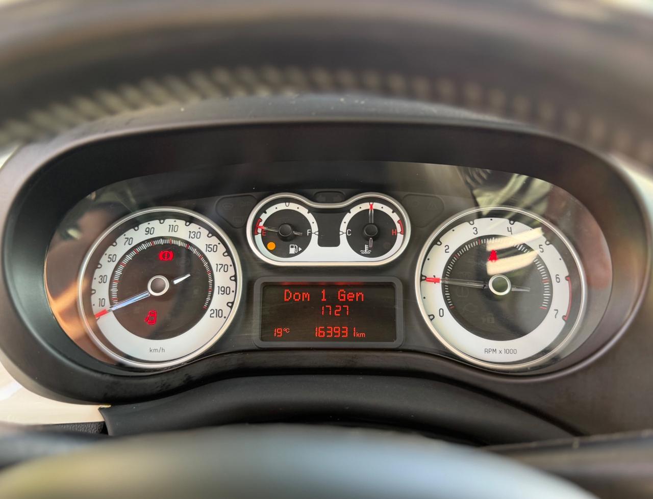 FIAT 500L 1.4 95cv (70kw) 2013 LOUNGE NEOPATENTATI