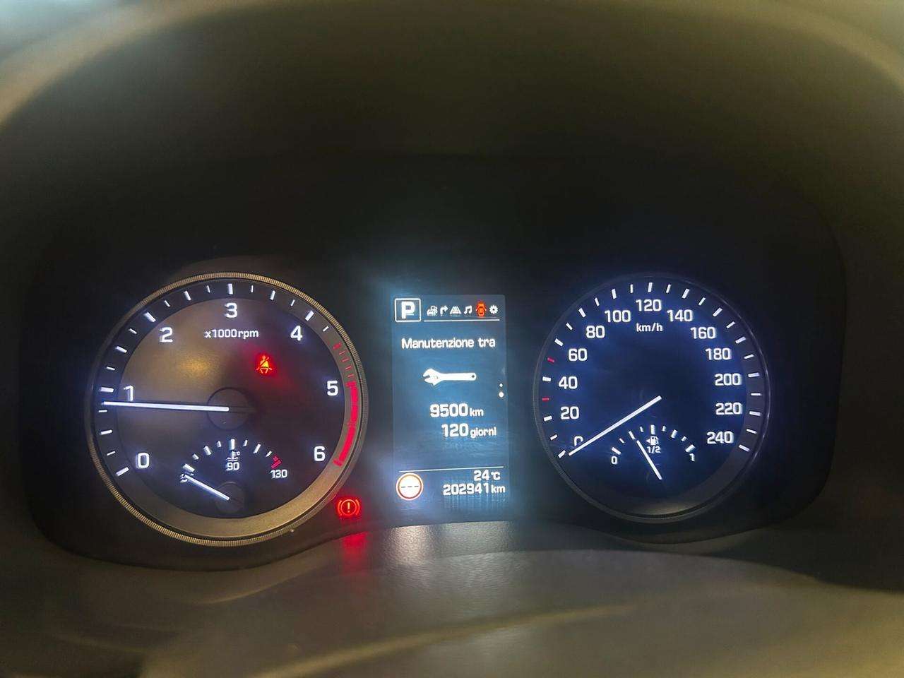 Hyundai Tucson 1.7 CRDi DCT SOUND EDITION - 2017