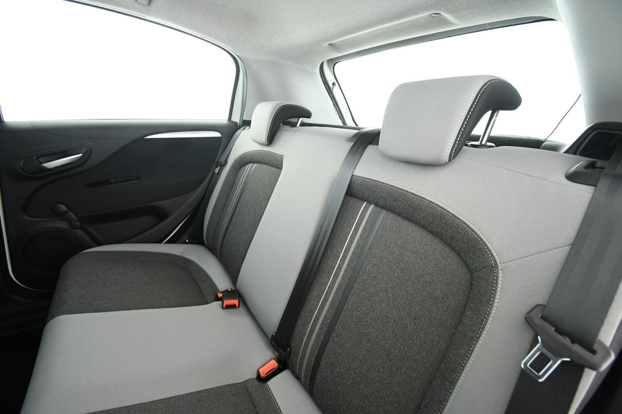 FIAT Punto 5p 1.4 natural power Easy 70cv NEOPATENTATI+C15"