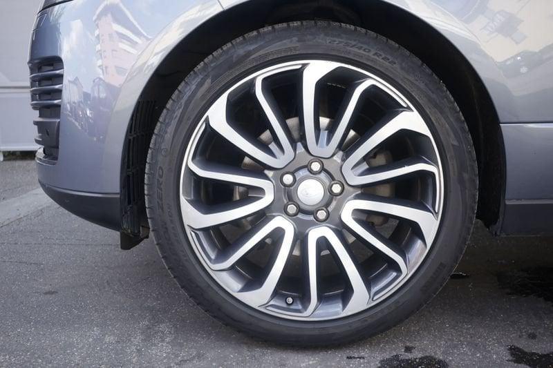 Land Rover Range Rover Land Rover Range Rover Range Rover 3.0 SDV6 Autobiography 183KW ANNO 2018