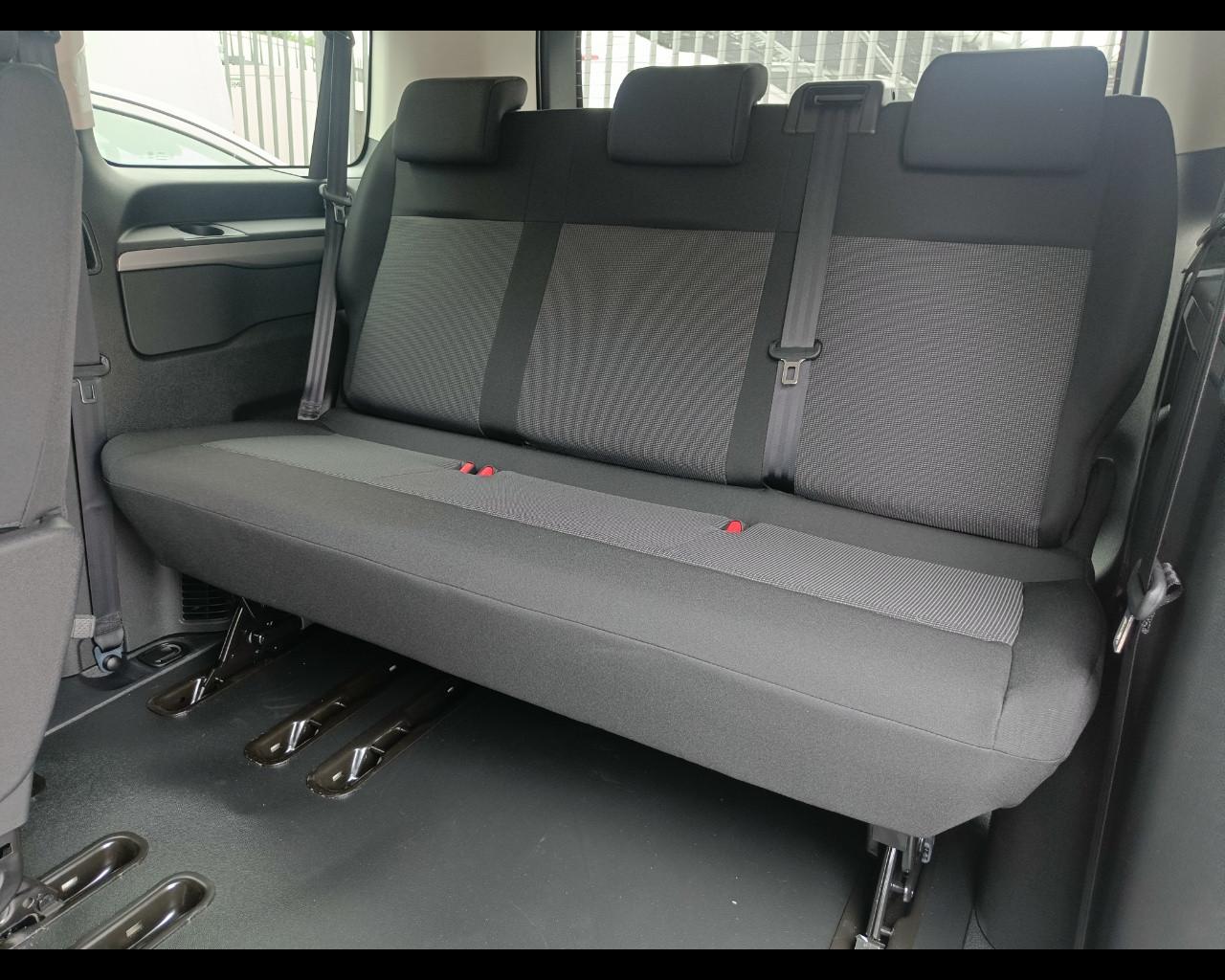 OPEL Vivaro Life Combi 2.0 BlueHDi 180 Lunghezza Media
