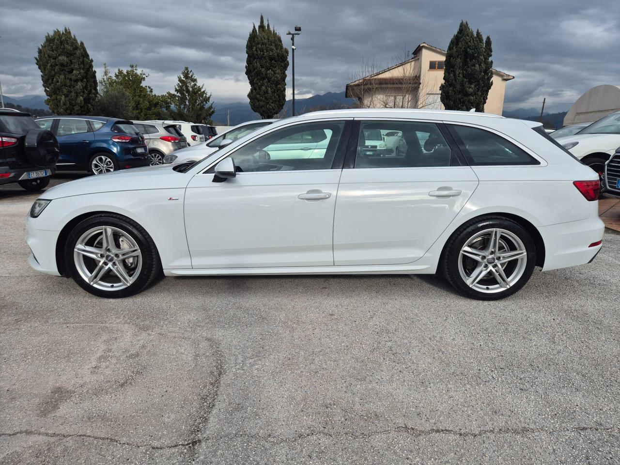 Audi A4 Avant 2.0 TDI 190 CV ultra S tronic Sport