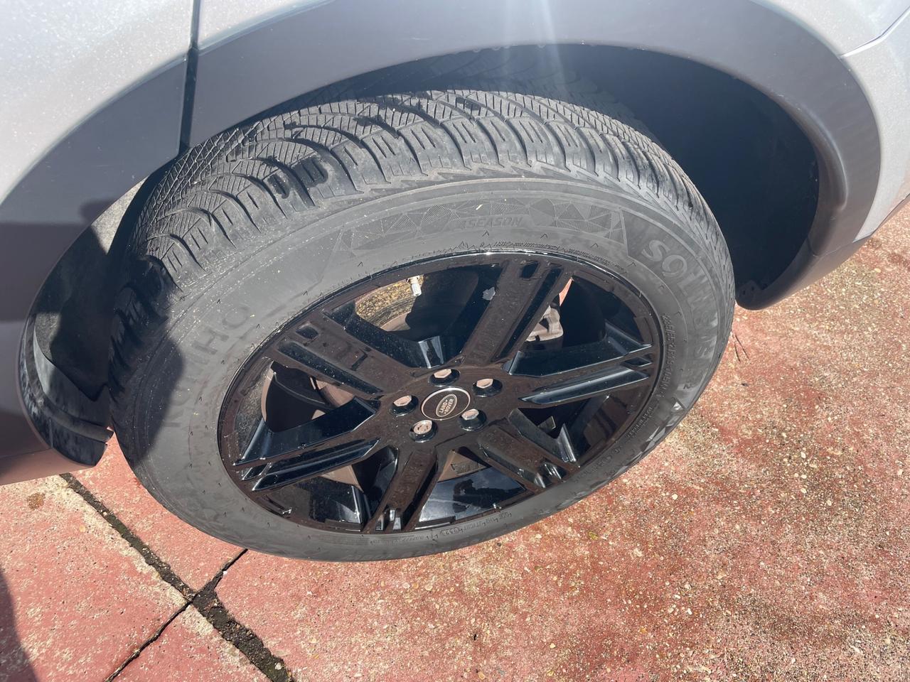 Land Rover Discovery Sport 2.0 TD4 150 CV HSE