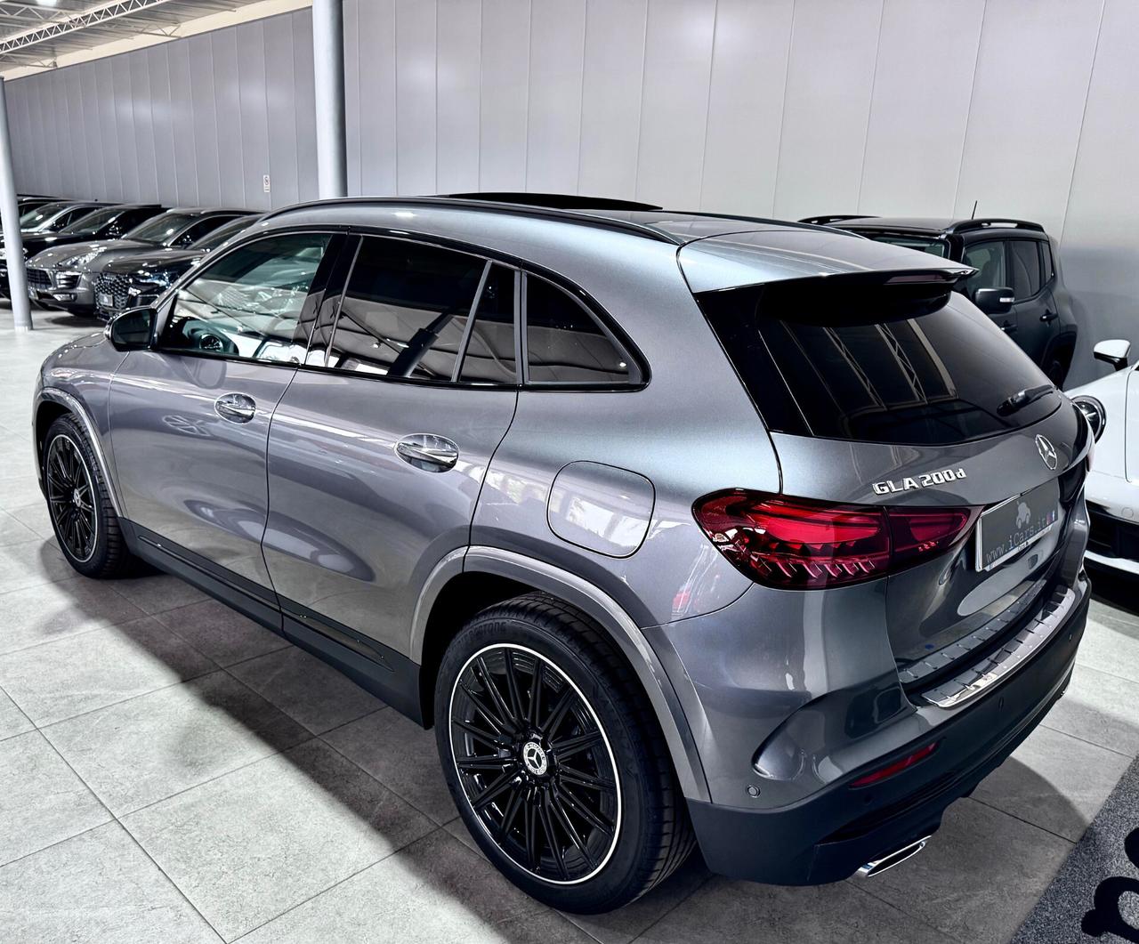Mercedes-Benz GLA 200 d 150CV Premium Plus AMG Line KM 0